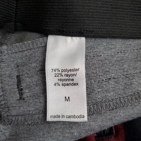 Maurices Medium Red and Black Buffalo Plaid A-Line Short Skirt - Picture 5 of 5